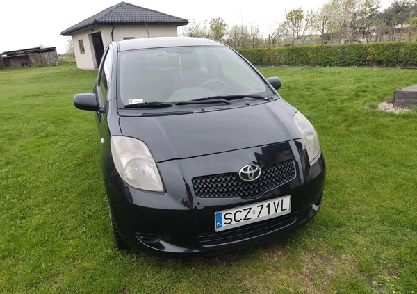 Toyota Yaris cena 6800 przebieg: 238000, rok produkcji 2006 z Szubin małe 29